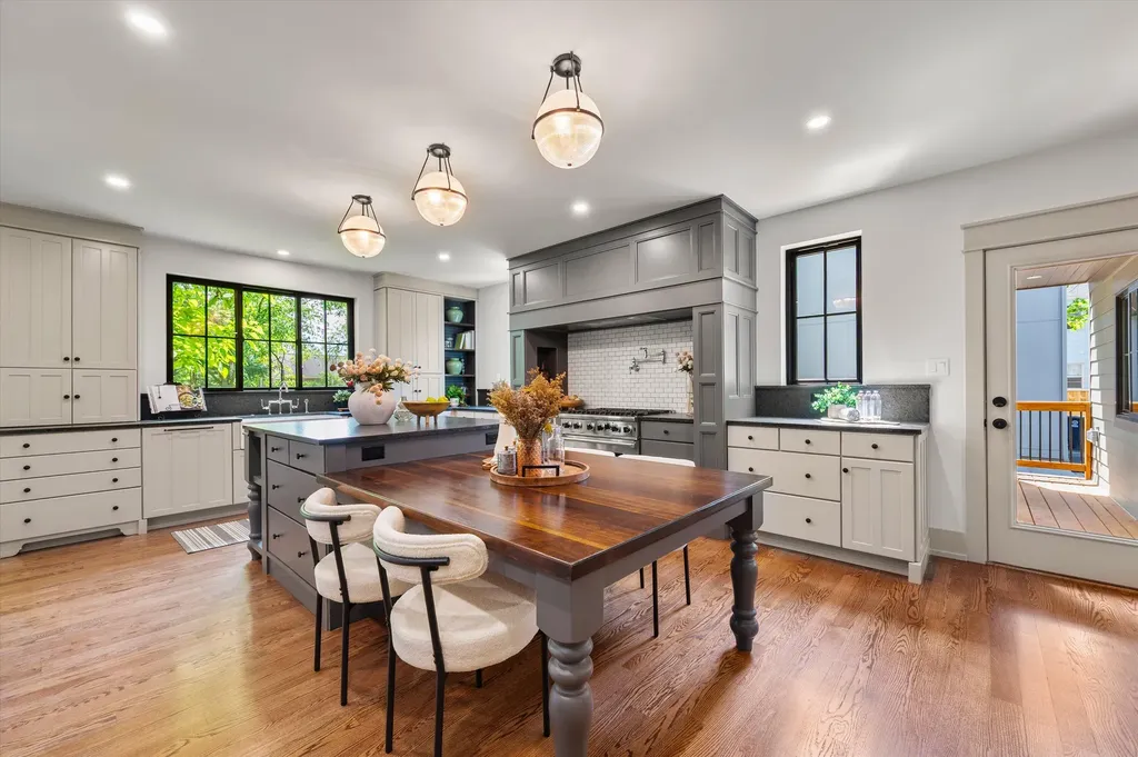 621 W Summit Street Ann Arbor City MI 48103