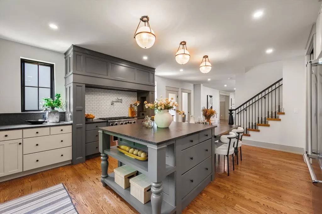 621 W Summit Street Ann Arbor City MI 48103