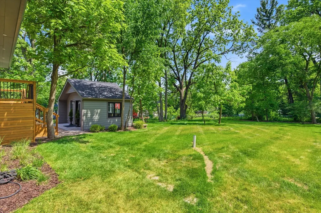 621 W Summit Street Ann Arbor City MI 48103