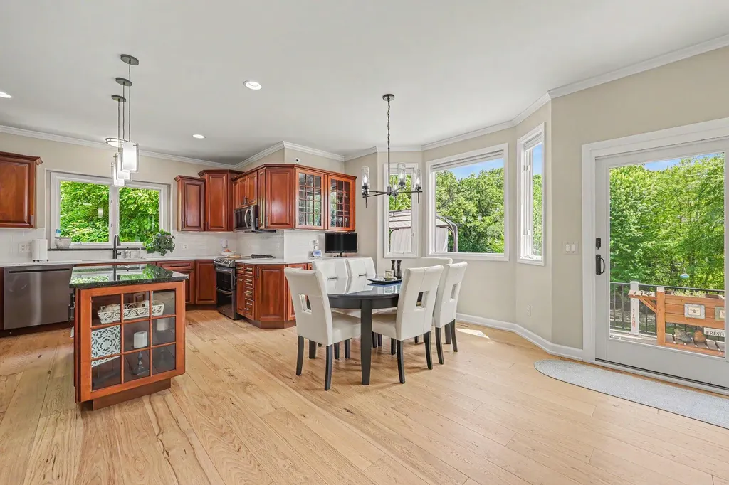 85 Timber Ridge Court York Charter Township MI 48160