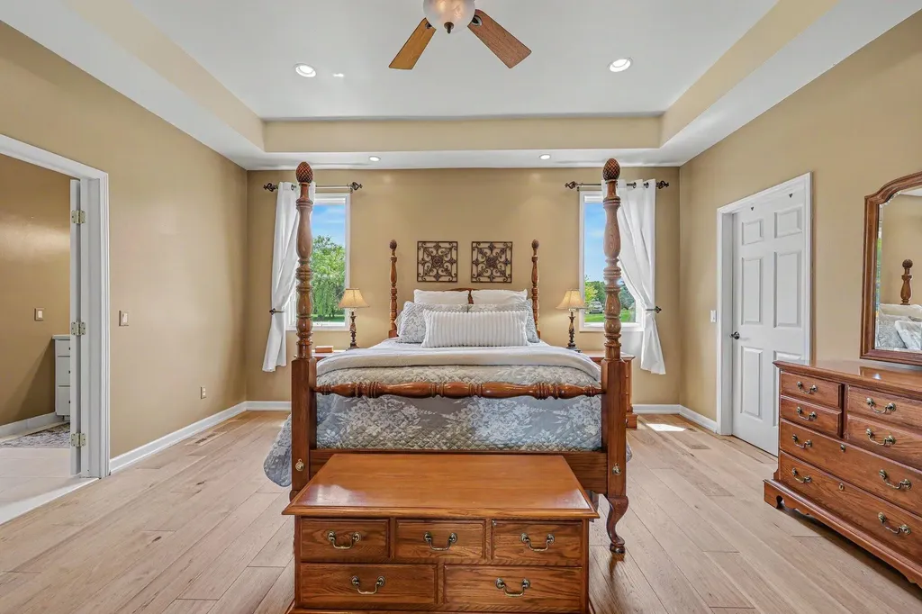 85 Timber Ridge Court York Charter Township MI 48160