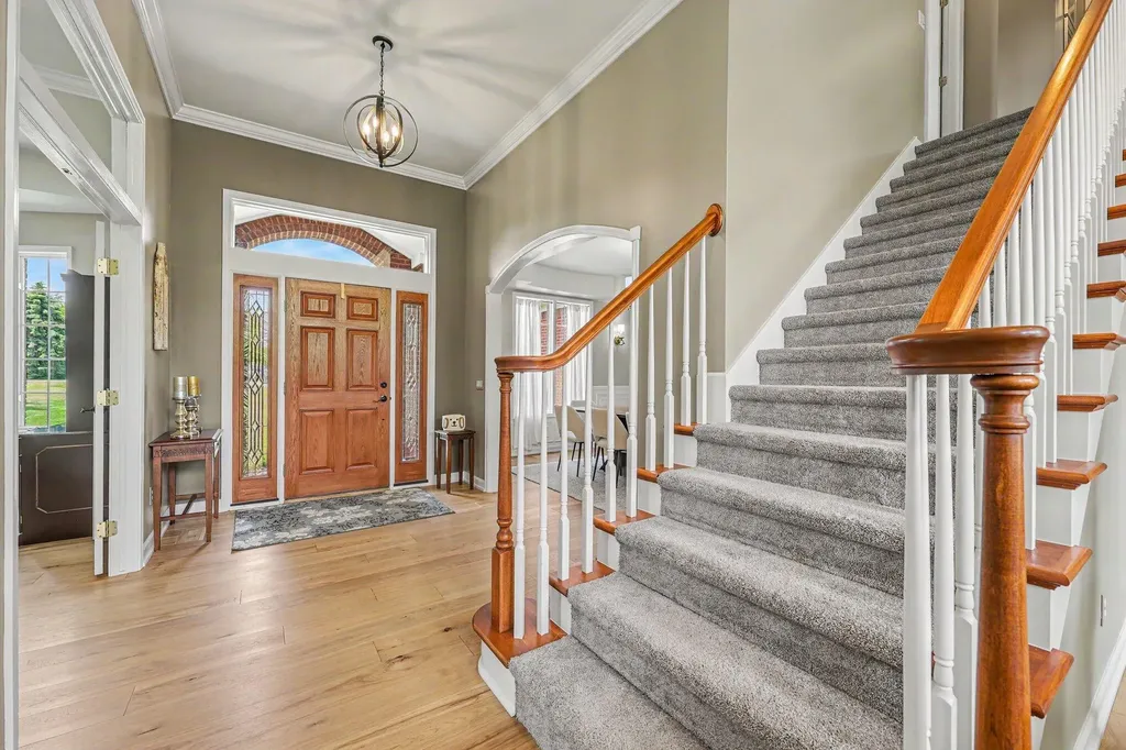 85 Timber Ridge Court York Charter Township MI 48160