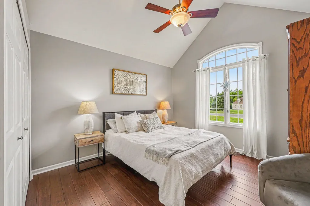 85 Timber Ridge Court York Charter Township MI 48160