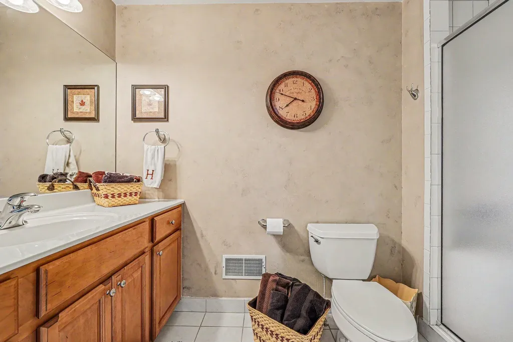 85 Timber Ridge Court York Charter Township MI 48160