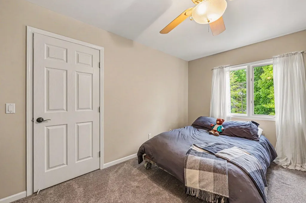 85 Timber Ridge Court York Charter Township MI 48160