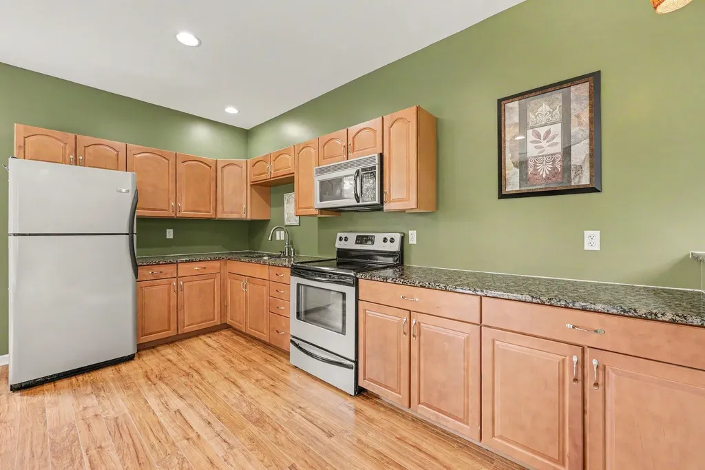 85 Timber Ridge Court York Charter Township MI 48160
