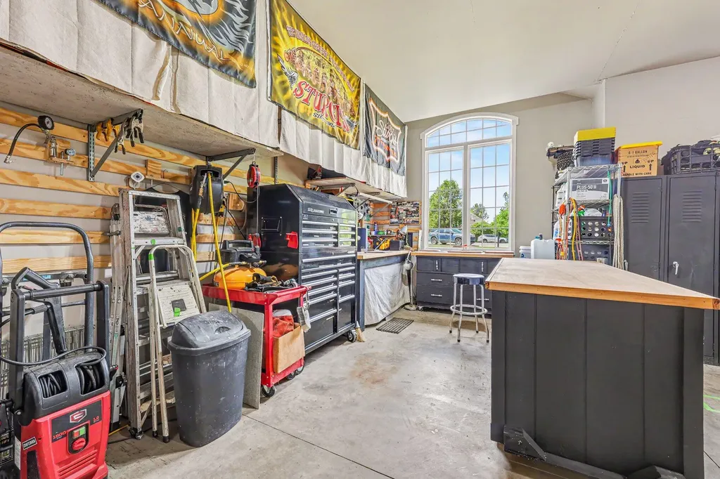 85 Timber Ridge Court York Charter Township MI 48160