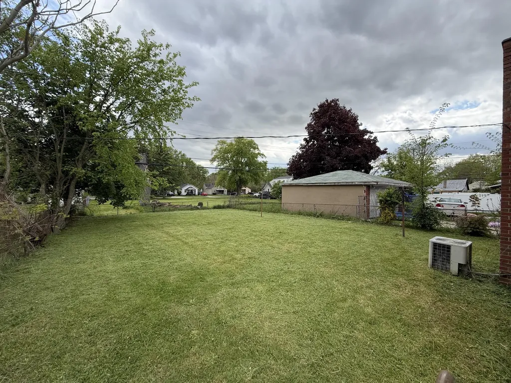 26703 Norfolk Street Inkster City MI 48141