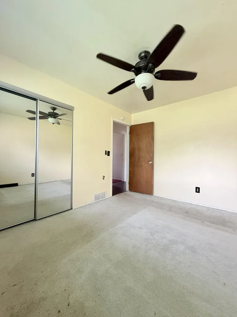 26703 Norfolk Street Inkster City MI 48141