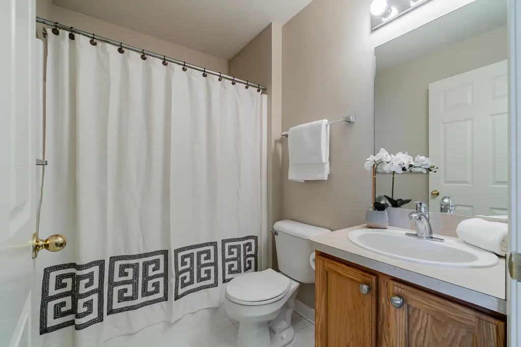 50147 Harding Street Canton Charter Township MI 48188