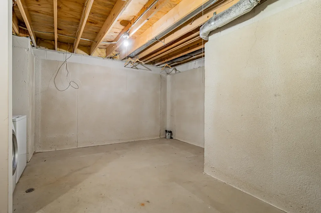 50147 Harding Street Canton Charter Township MI 48188
