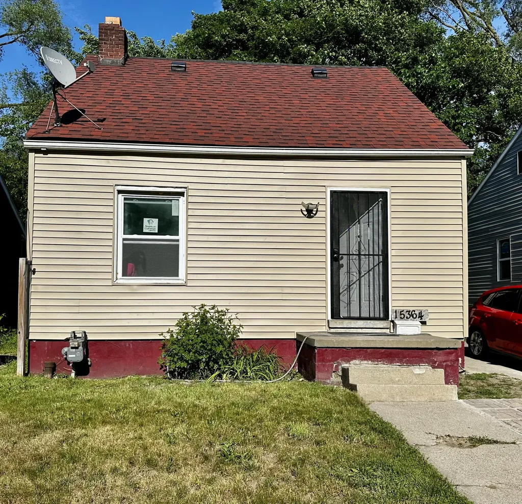 15364 S Freeland Street Detroit City MI 48227