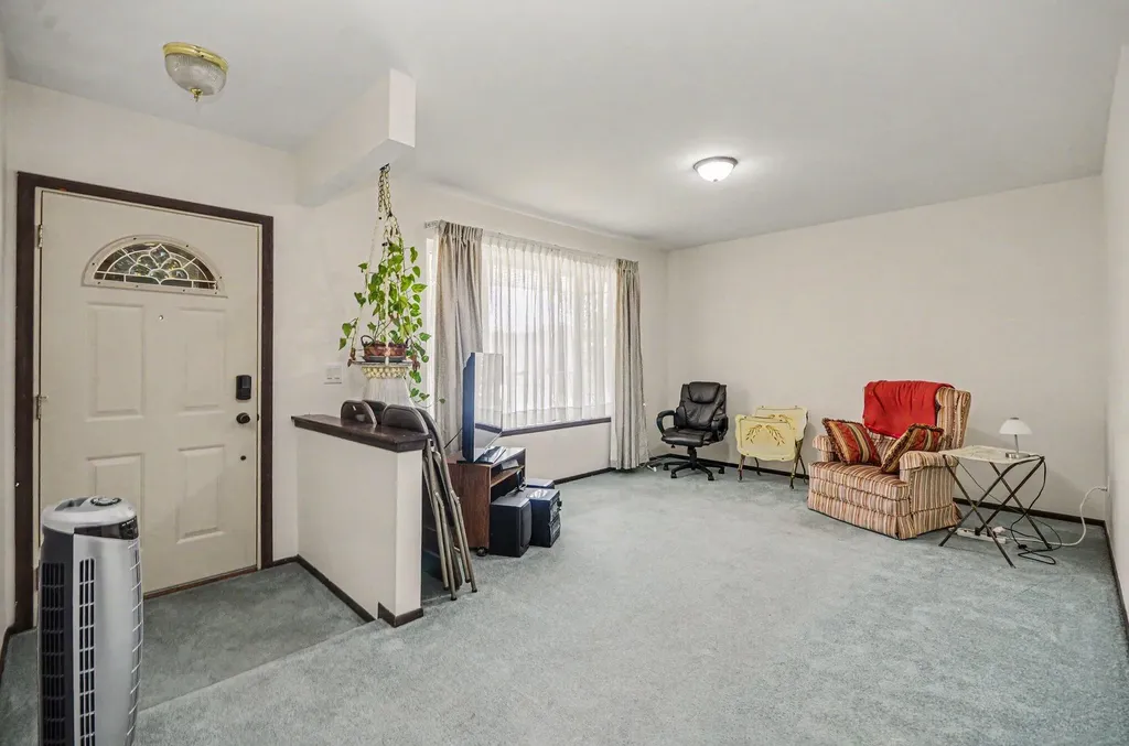 39511 Helena Avenue Sterling Heights City MI 48313