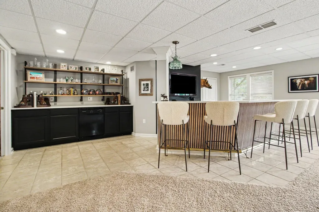 51221 Northview Plymouth Charter Township MI 48170