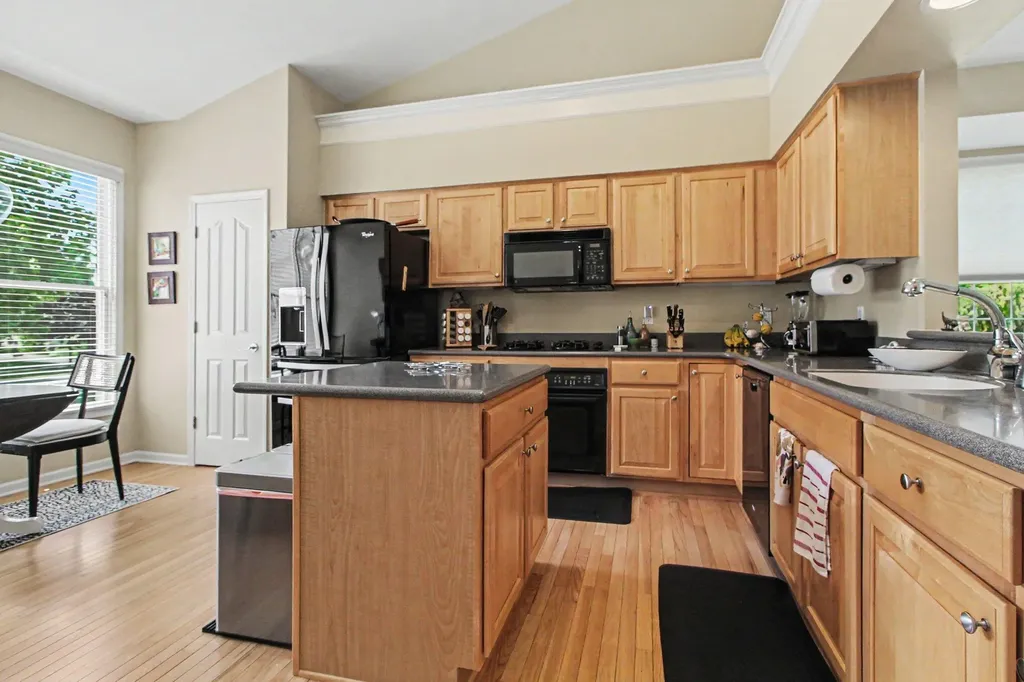 51221 Northview Plymouth Charter Township MI 48170
