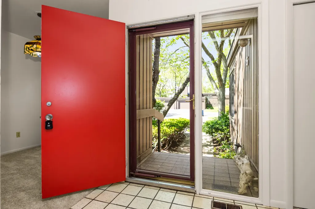 15 Haverhill Court Ann Arbor City MI 48105