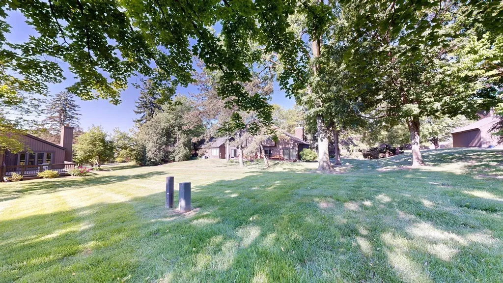 15 Haverhill Court Ann Arbor City MI 48105