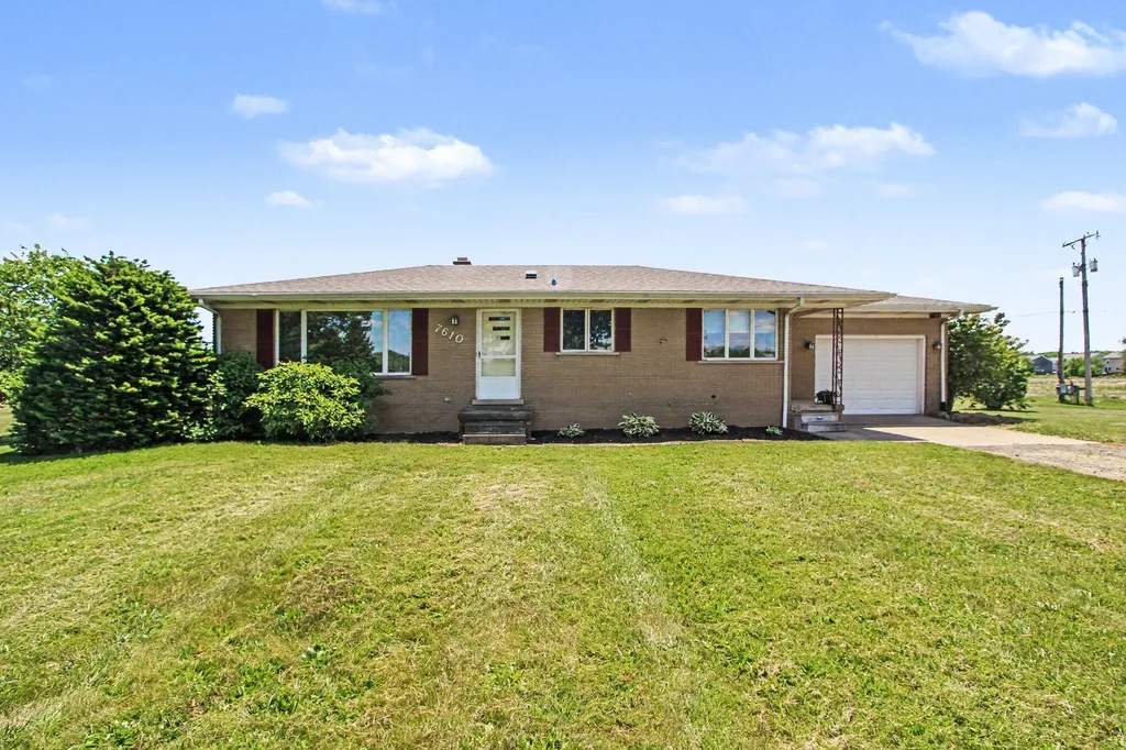 7610 Willis Road Augusta Charter Township MI 48197