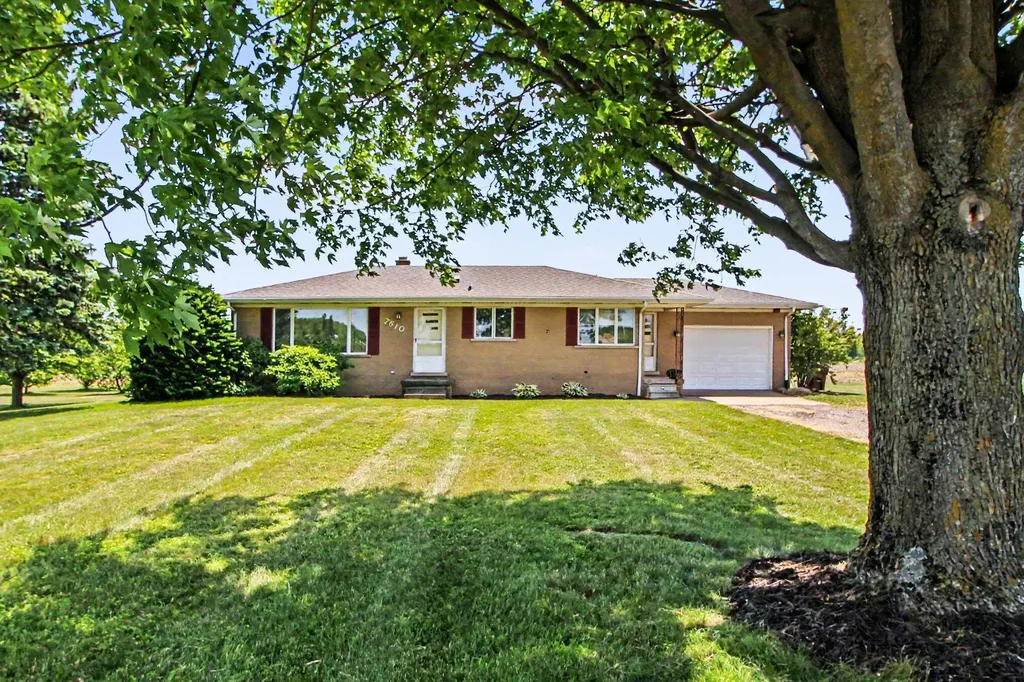 7610 Willis Road Augusta Charter Township MI 48197