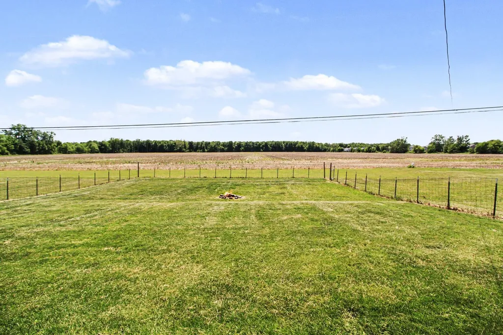 7610 Willis Road Augusta Charter Township MI 48197