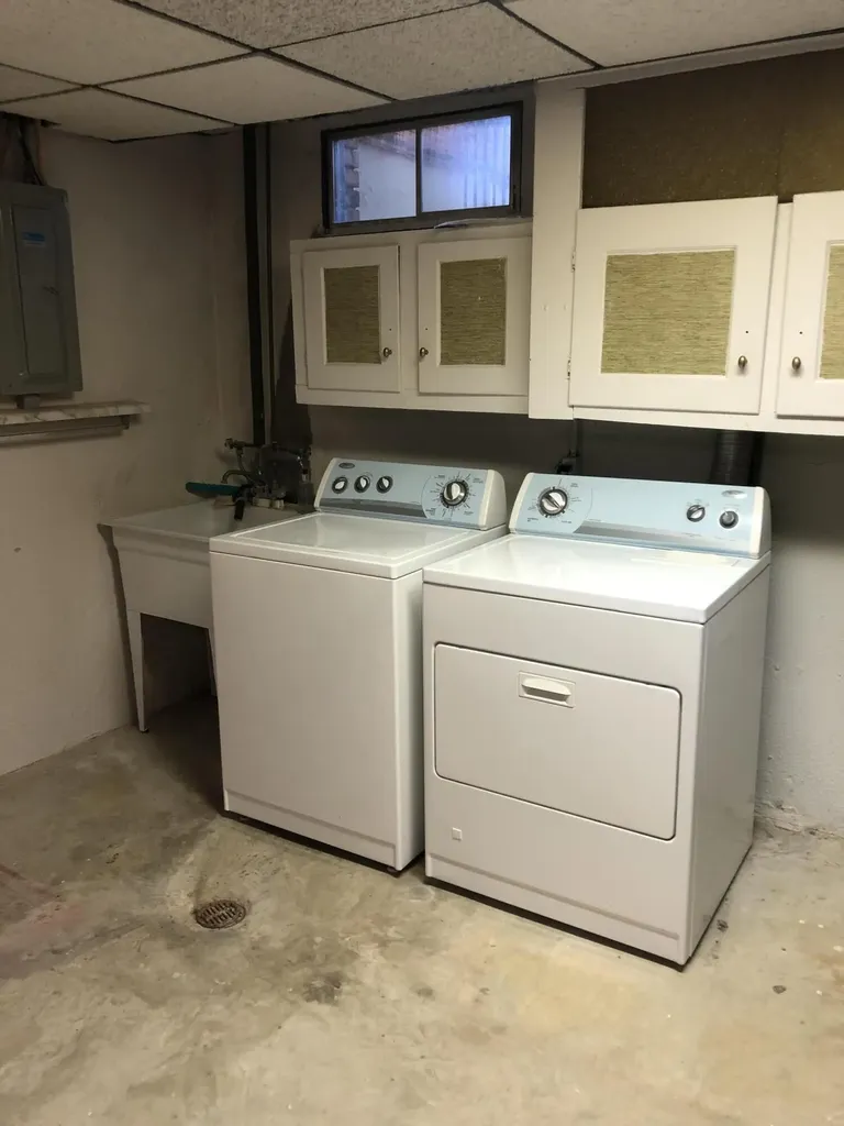 25136 Potomac Drive South Lyon City MI 48178