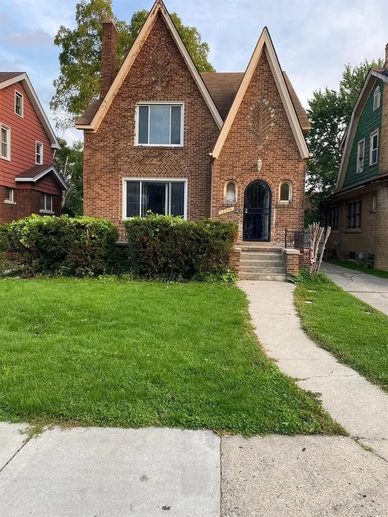 12798 Wilshire Drive Detroit City MI 48213