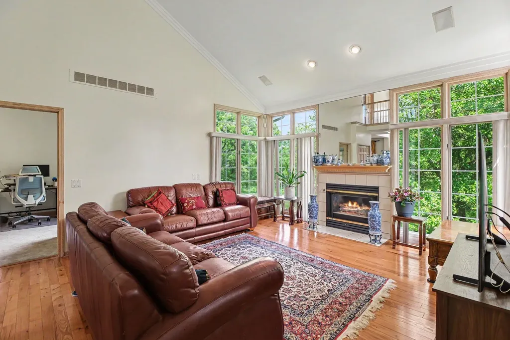 4077 Persimmon Drive Pittsfield Charter Township MI 48197