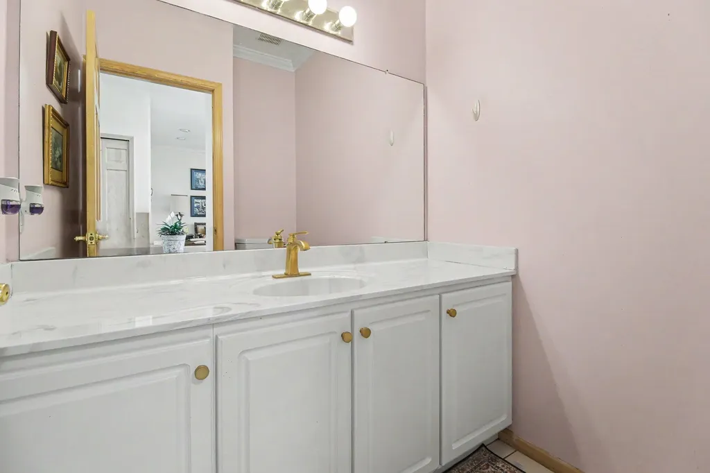 4077 Persimmon Drive Pittsfield Charter Township MI 48197
