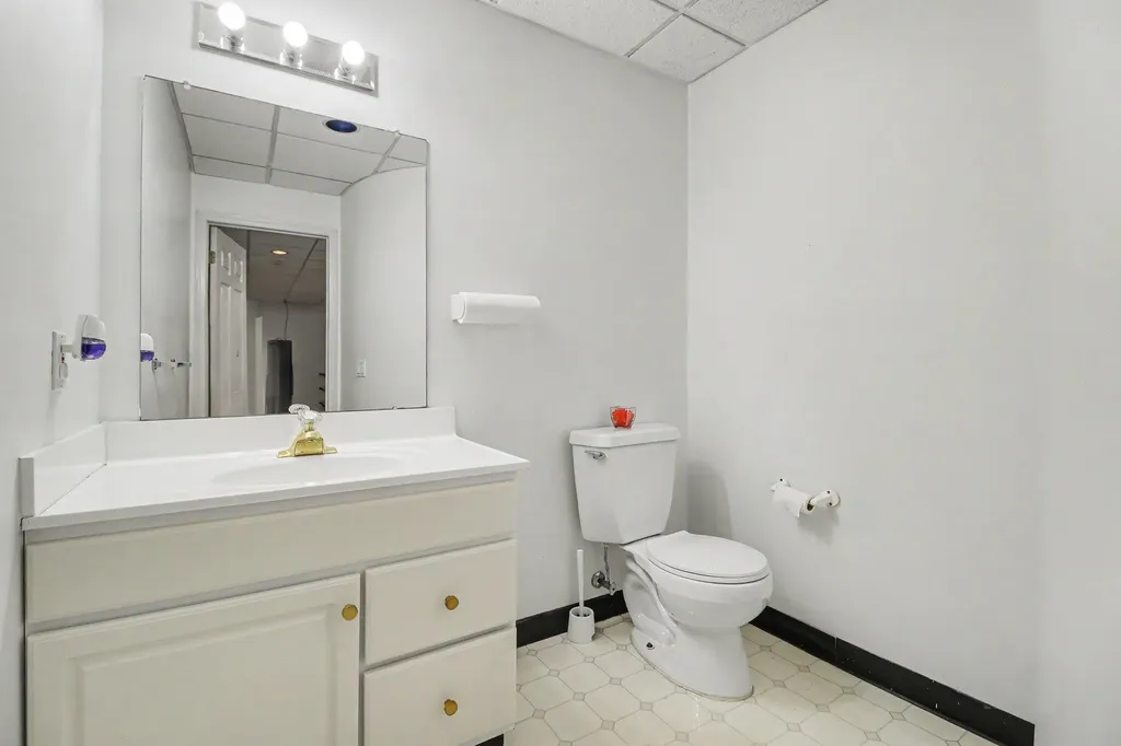 4077 Persimmon Drive Pittsfield Charter Township MI 48197