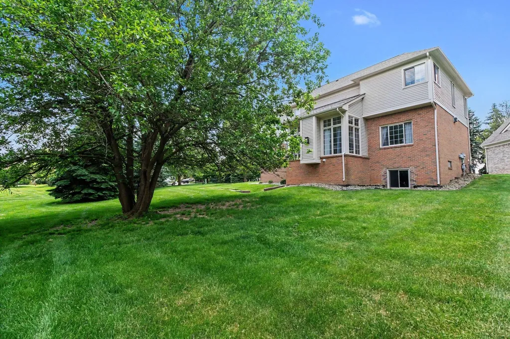 4077 Persimmon Drive Pittsfield Charter Township MI 48197