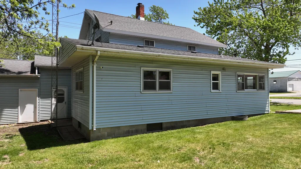 115 E Emerson Street Ithaca City MI 48847