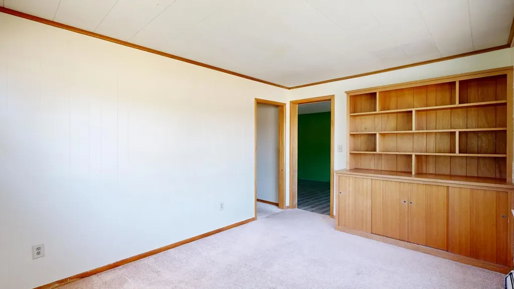 115 E Emerson Street Ithaca City MI 48847