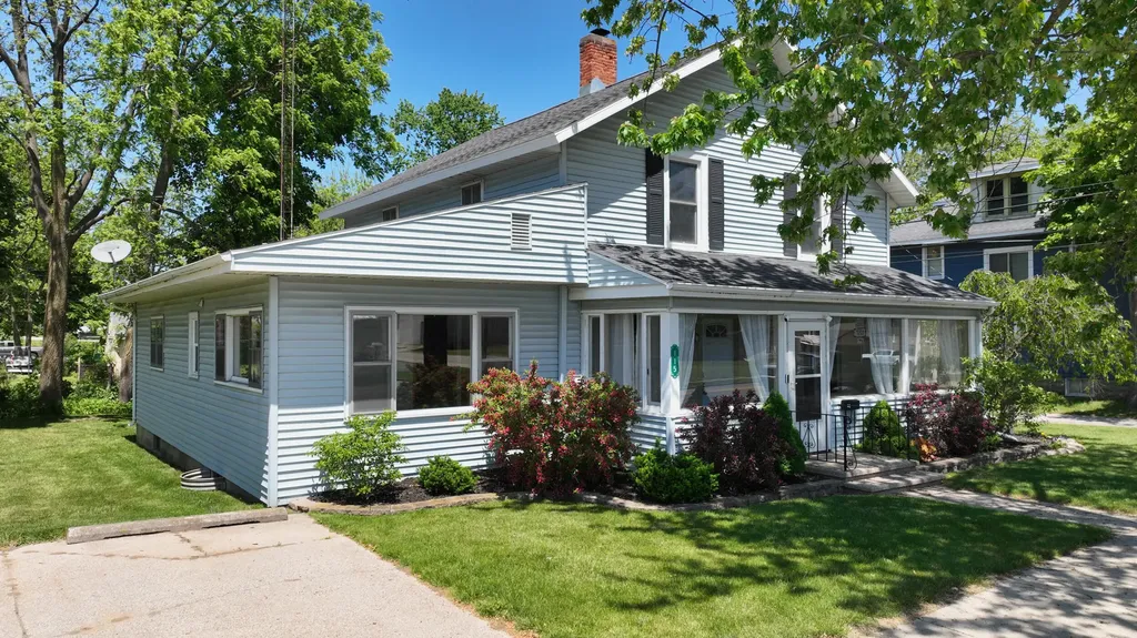 115 E Emerson Street Ithaca City MI 48847
