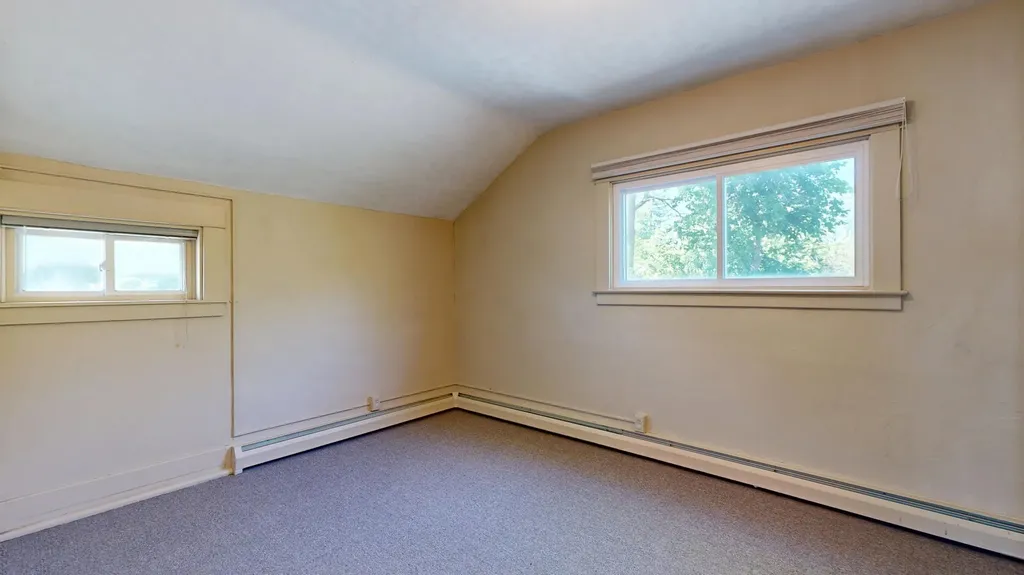 115 E Emerson Street Ithaca City MI 48847