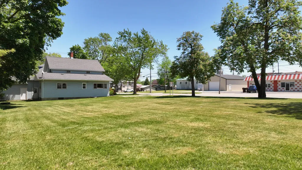 115 E Emerson Street Ithaca City MI 48847