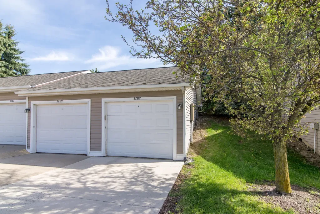 1287 Millbrook Trail Pittsfield Charter Township MI 48108