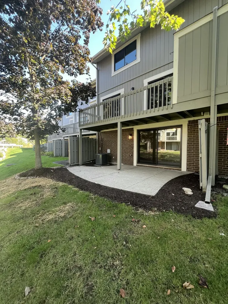 1054 Bristol Court Northville City MI 48167