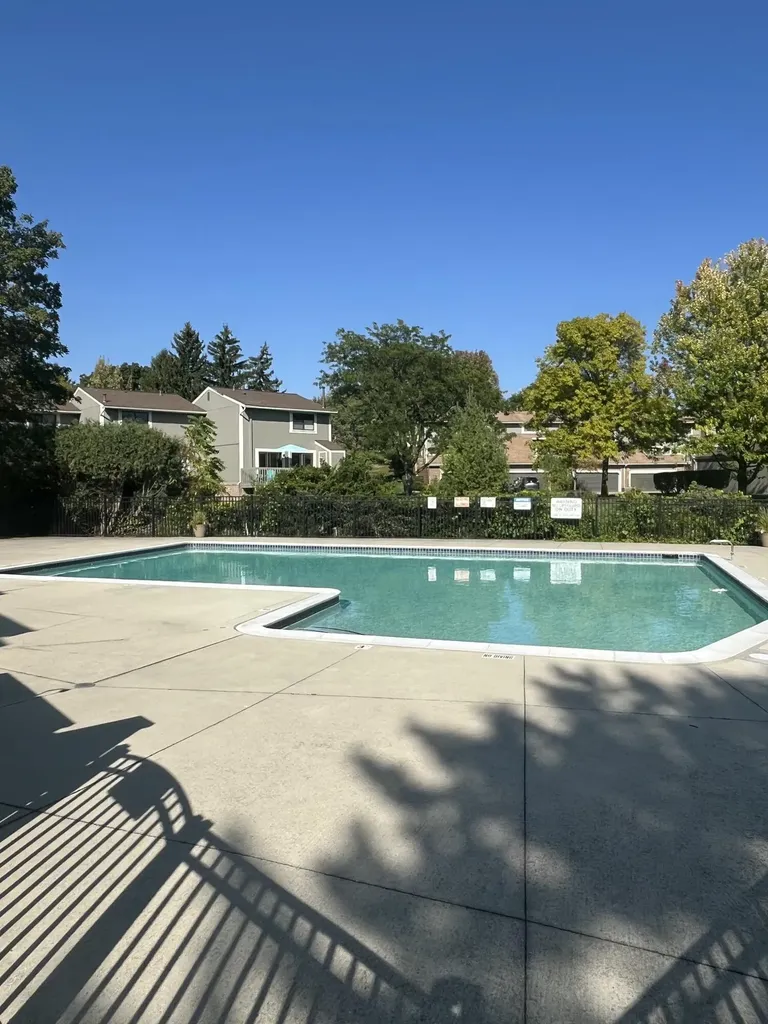 1054 Bristol Court Northville City MI 48167