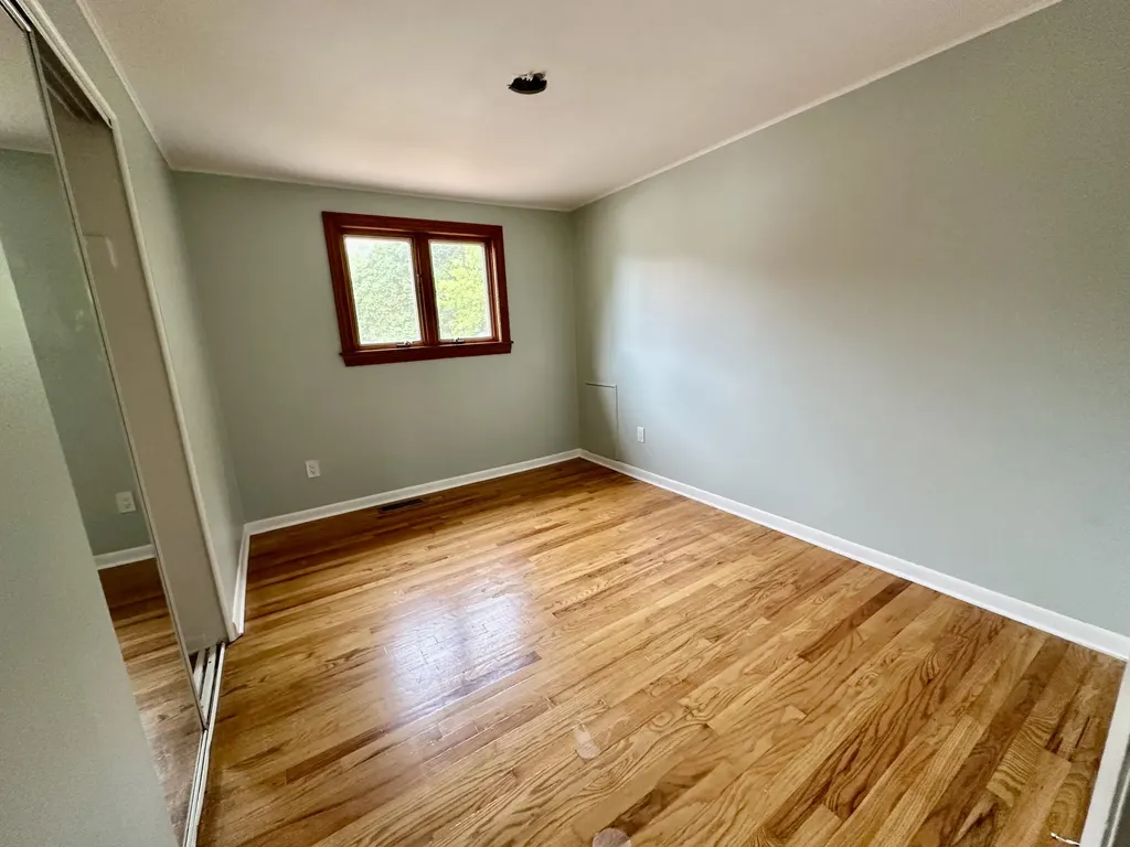 21489 Danbury Street Woodhaven City MI 48183