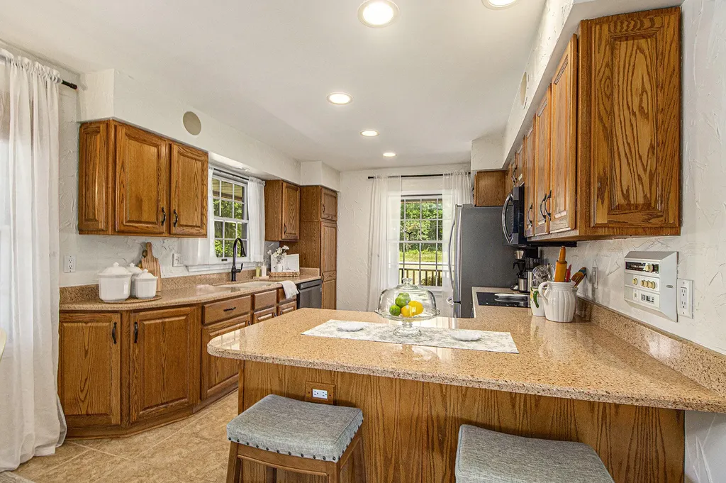 12815 E Michigan Avenue Grass Lake Charter Township MI 49240