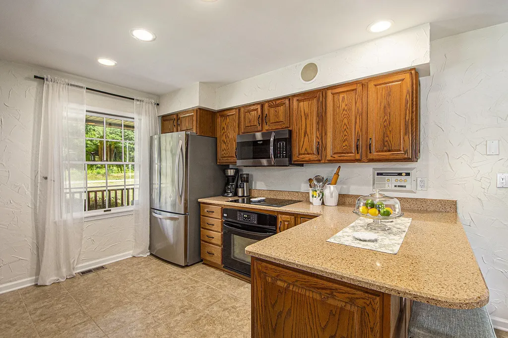 12815 E Michigan Avenue Grass Lake Charter Township MI 49240