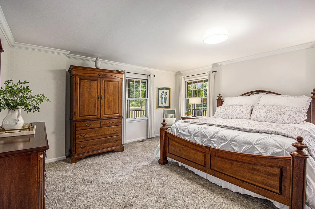 12815 E Michigan Avenue Grass Lake Charter Township MI 49240