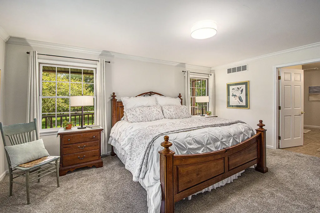 12815 E Michigan Avenue Grass Lake Charter Township MI 49240