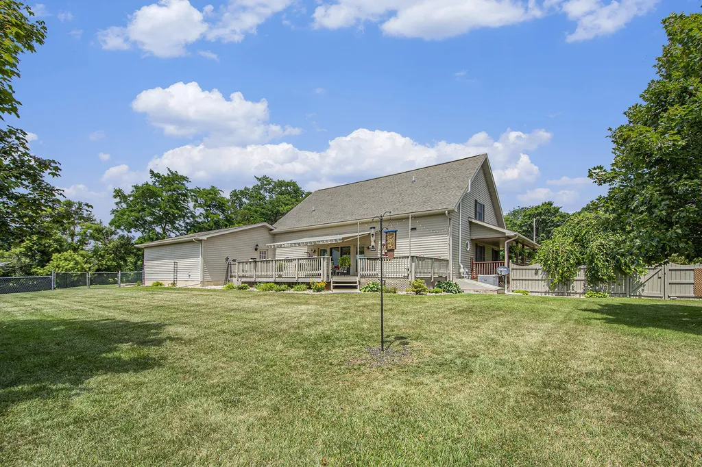 12815 E Michigan Avenue Grass Lake Charter Township MI 49240