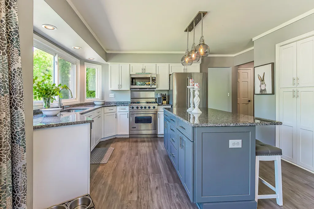 45432 White Pines Drive Novi City MI 48374