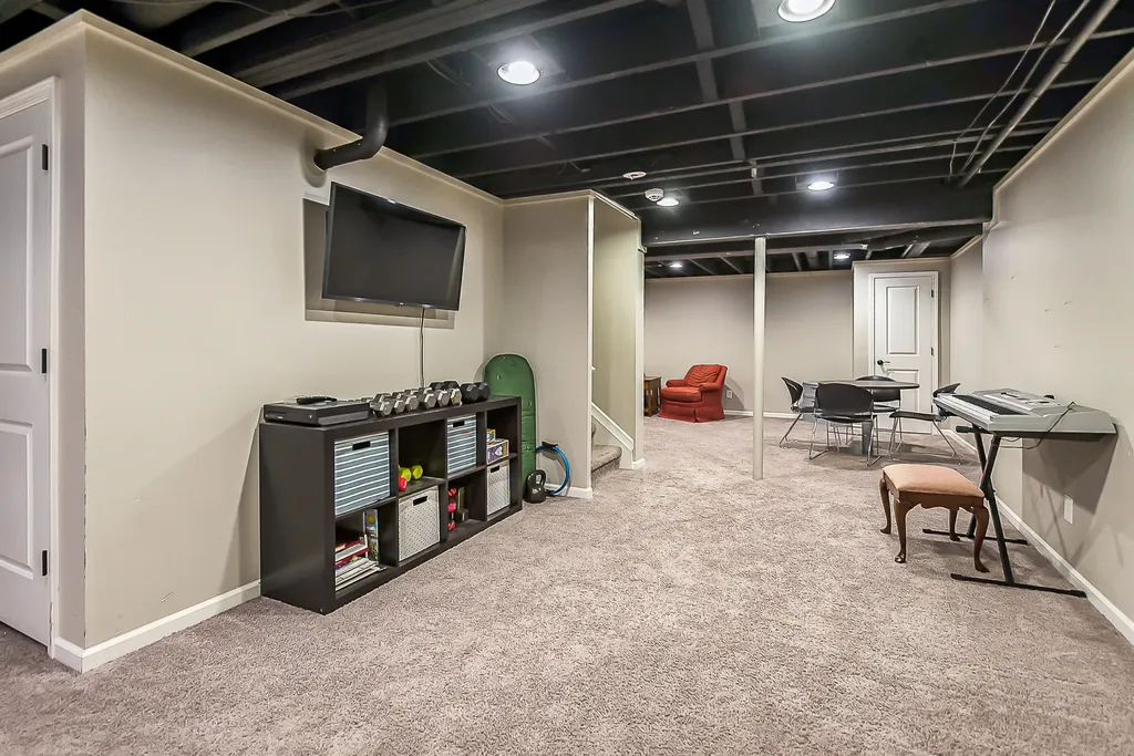 45432 White Pines Drive Novi City MI 48374