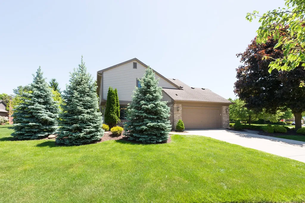45432 White Pines Drive Novi City MI 48374
