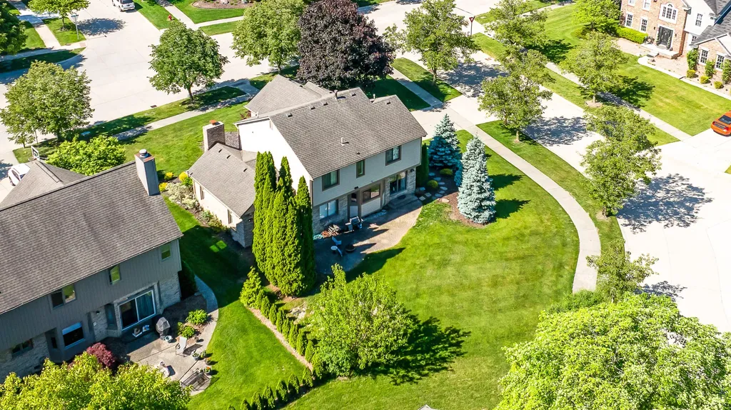 45432 White Pines Drive Novi City MI 48374