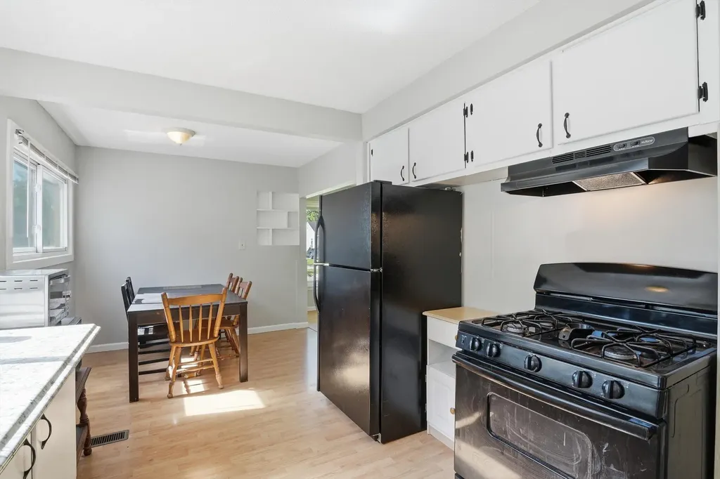28836 Marquette Street Garden City City MI 48135