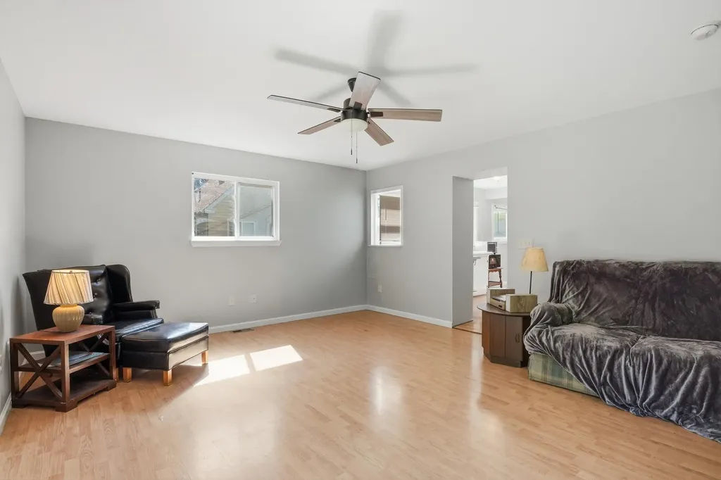 28836 Marquette Street Garden City City MI 48135